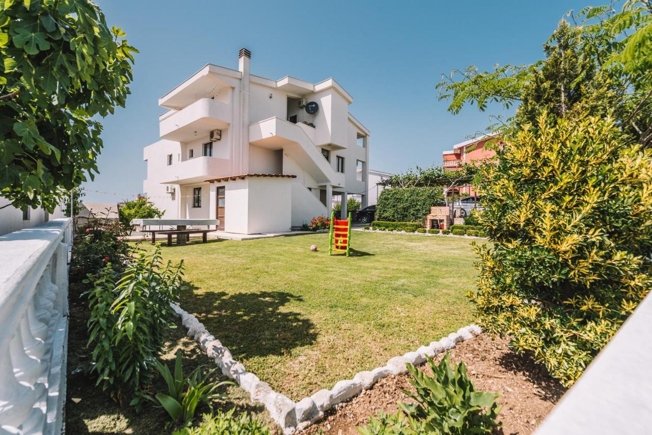 Apartments Radosevic Ulcinj Exterior photo
