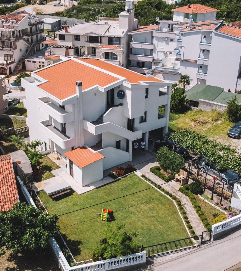 Apartments Radosevic Ulcinj Exterior photo