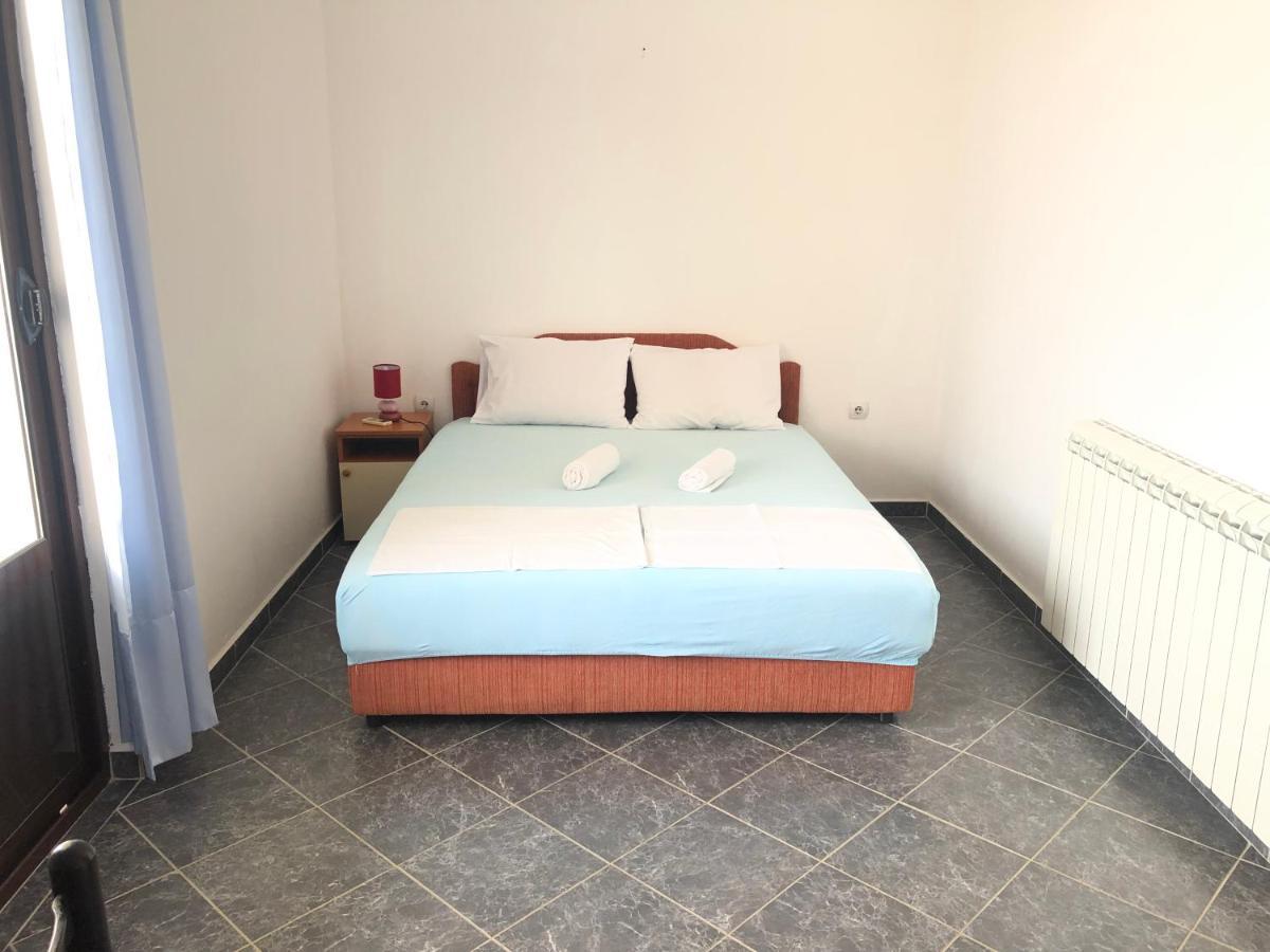 Apartments Radosevic Ulcinj Exterior photo